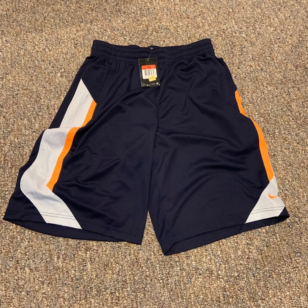 Nike shorts size large brand new